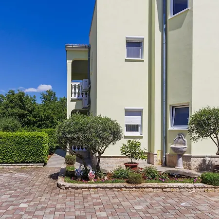 Rajic-3 By Interhome Apartman