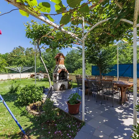 Apartman Rajic-3 By Interhome *